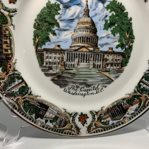 The Capital of Washington D.C. Souvenir Plate 10 Inches Colorful Gold Rimmed - Picture 10 of 14